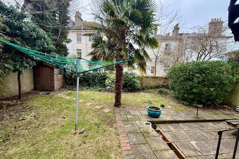 2 bedroom flat to rent, Dyke Road, Brighton BN1