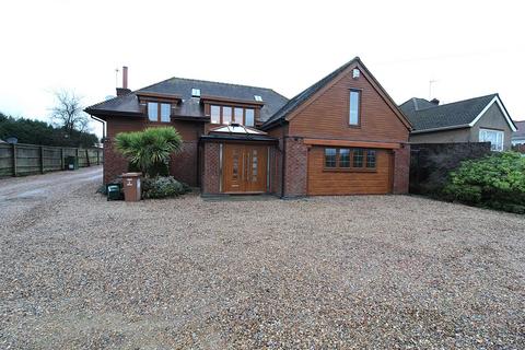 undefined, Toms Lane, Kings Langley WD4