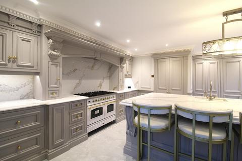 undefined, Toms Lane, Kings Langley WD4