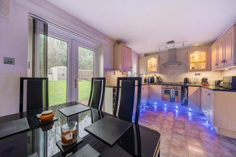 undefined, Simons Close, Chineham, Basingstoke, RG24