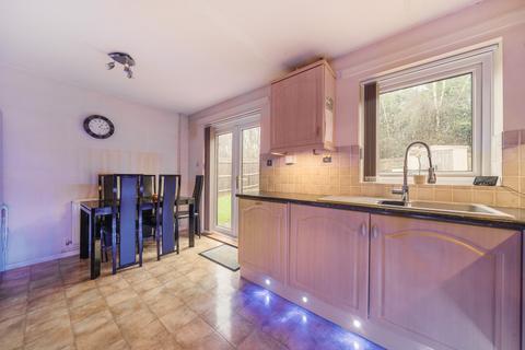 undefined, Simons Close, Chineham, Basingstoke, RG24
