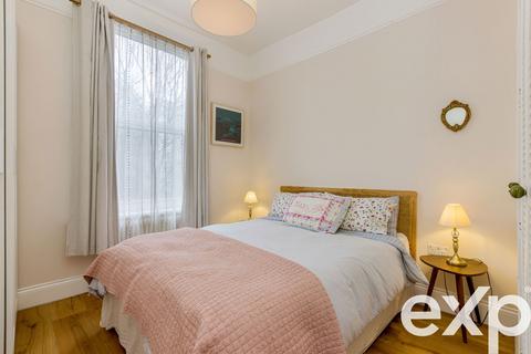 2 bedroom flat for sale, Trinity Road, London N22