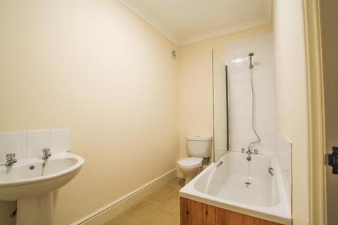 undefined, Suffolk Road, Lowestoft. NR32 1DZ