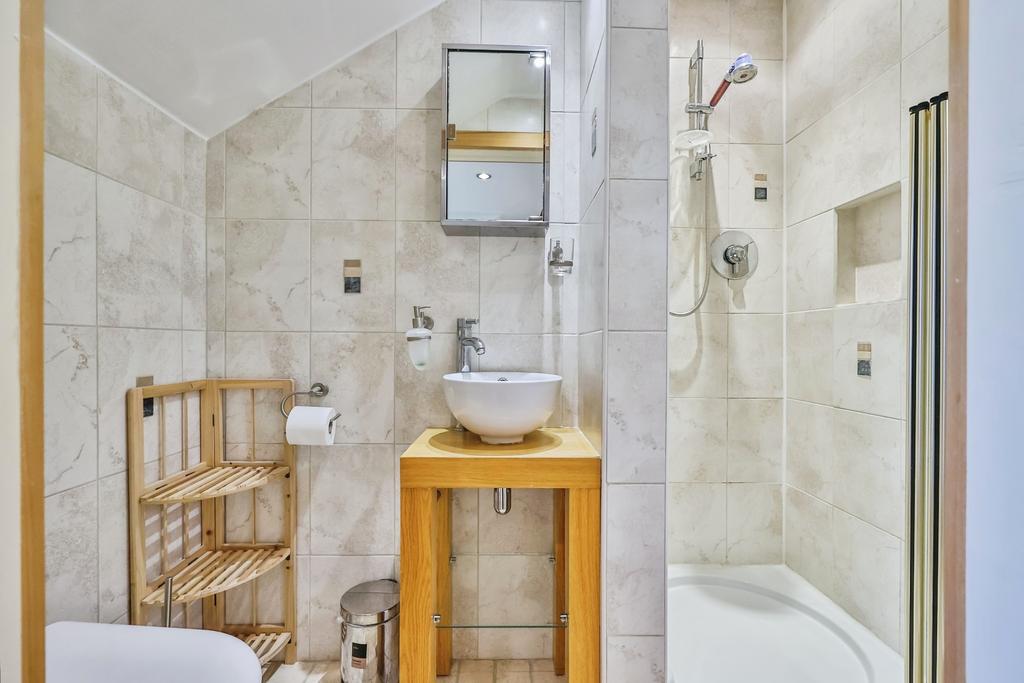 Master En-suite