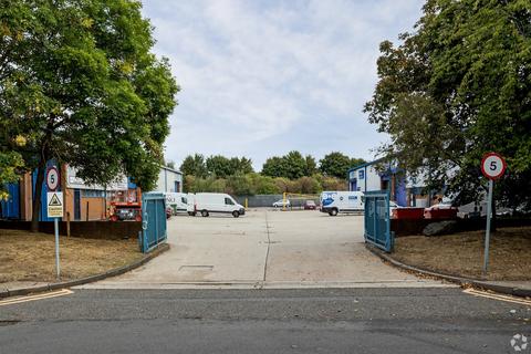 Warehouse to rent, 16 Eastbury Rd London E6 6LP