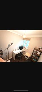 undefined, Burnham Gardens, Hounslow TW4