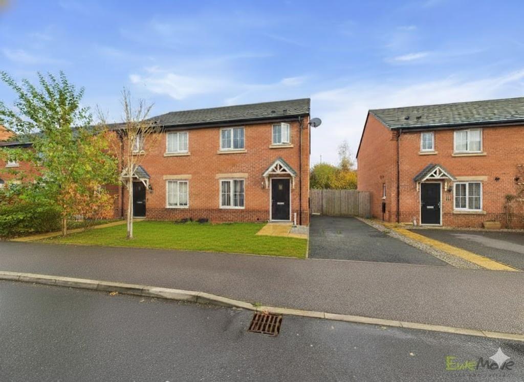 Front Emily Dimelow Ewemove Whitchurchand Nantwich