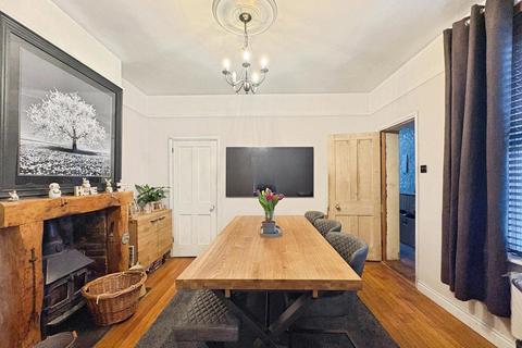 undefined, Adelaide Grove, East Cowes, Isle of Wight
