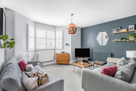 Loughborough Road, London SW9