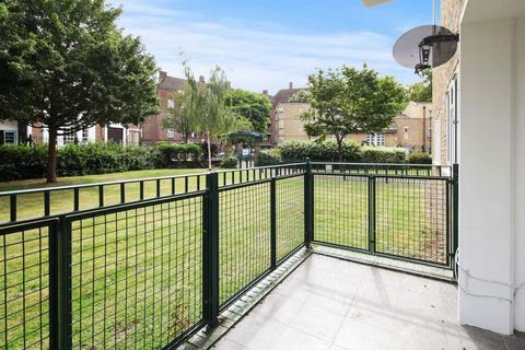 4 bedroom flat for sale, Lambeth Walk, London SE11