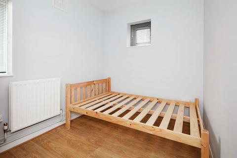 4 bedroom flat for sale, Lambeth Walk, London SE11