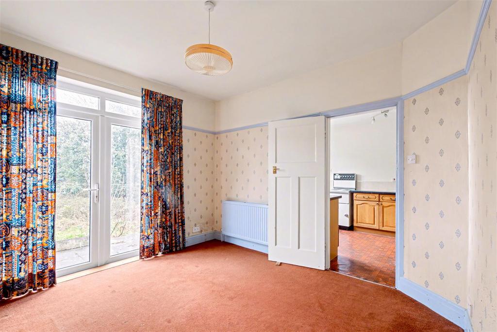 Dining Room 1.jpeg