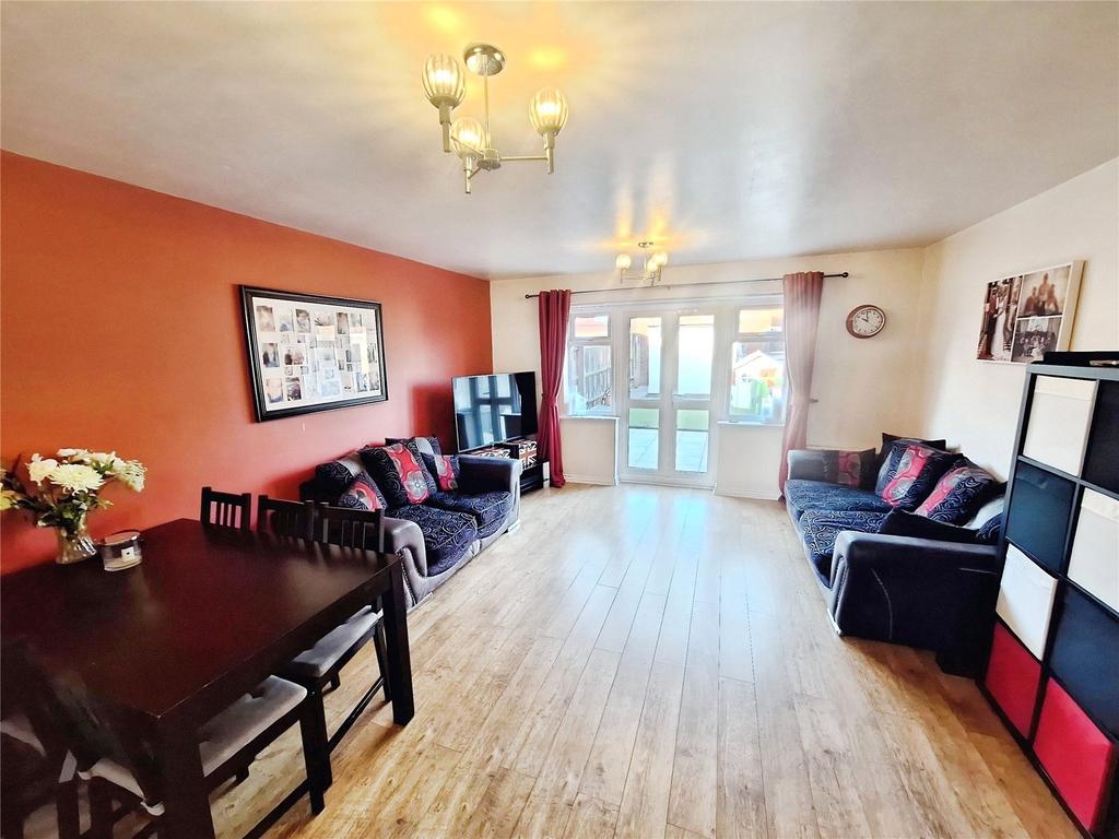 Lounge Dining Room