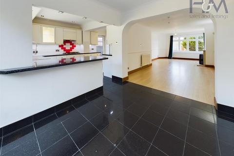 undefined, Wellingham Avenue, Hitchin, SG5 2UL