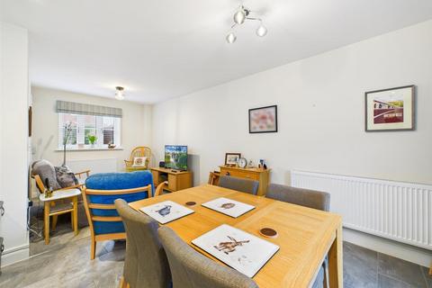 2 bedroom semi-detached house for sale, 31 Holbache Road, Oswestry