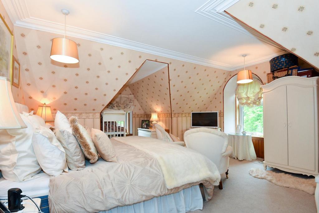 Dunstaffnage House Grantown On Spey