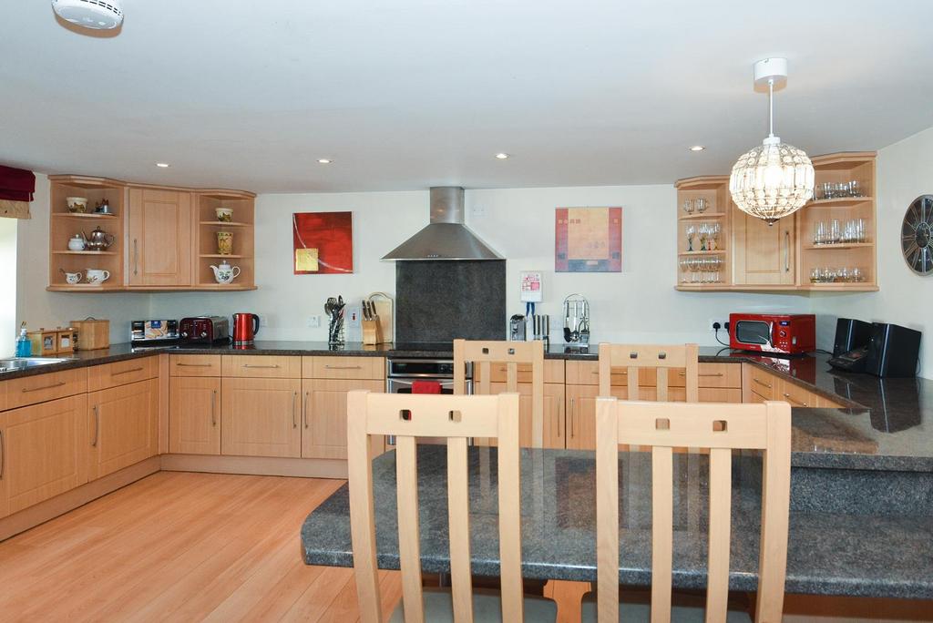 Dunstaffnage Cottage Grantown On Spey