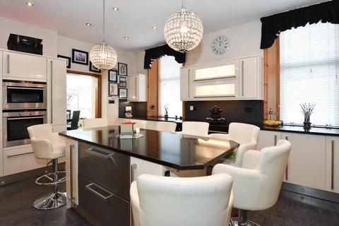 8 bedroom detached house for sale, Woodside Avenue, Grantown on Spey