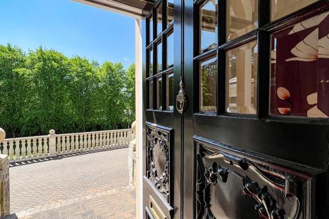 8 bedroom detached house for sale, Woodside Avenue, Grantown on Spey