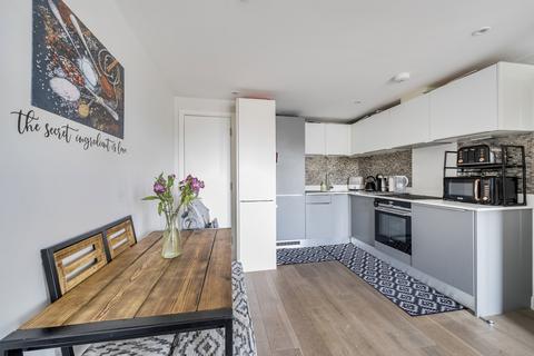 3 bedroom apartment for sale, Field End Road, Ruislip