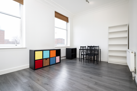 undefined, Warden Road, Kentish Town, NW5