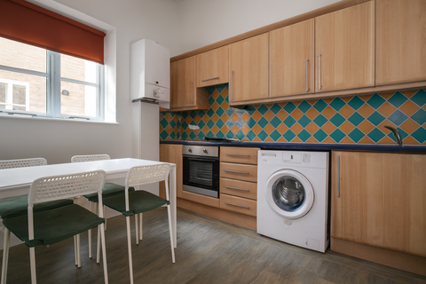 undefined, Warden Road, Kentish Town, NW5