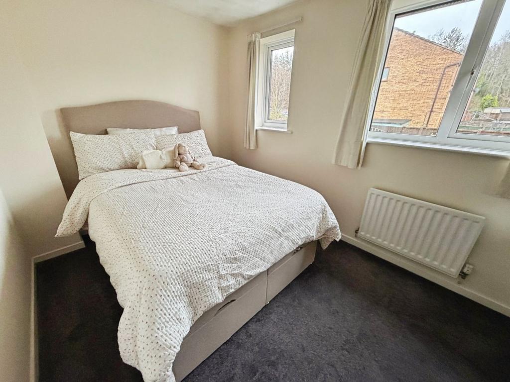 Second bedroom