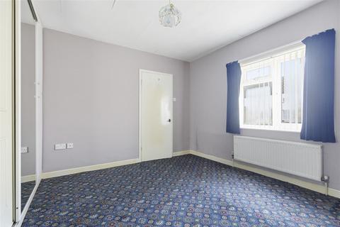 2 bedroom detached bungalow for sale, Doctors Lane, Eye IP21