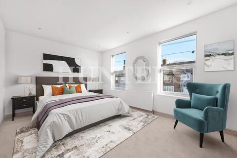 undefined, Chalgrove Road, London, N17