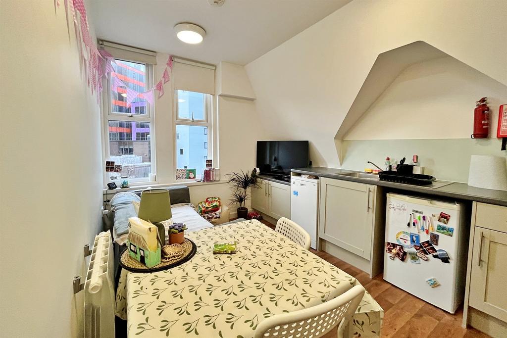 Kitchen Living Area