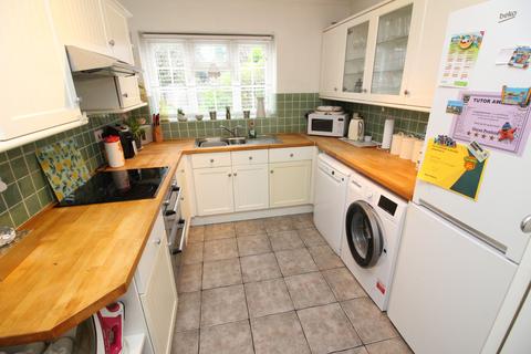 undefined, Grafton Road, Worcester Park KT4