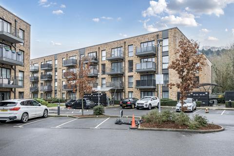 2 bedroom flat for sale, Panta House, 4 Old Barn Lane, Kenley, CR8