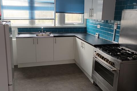 undefined, Weavers Hill, Fullers Slade MK11