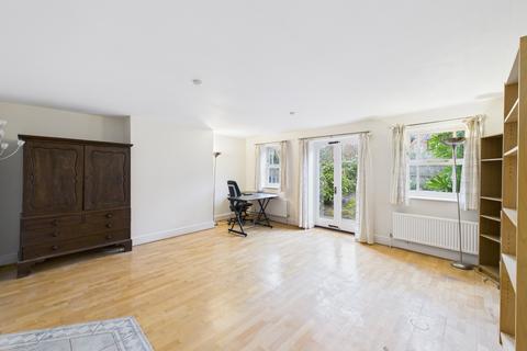 4 bedroom terraced house for sale, Massingberd Way, Tooting Bec