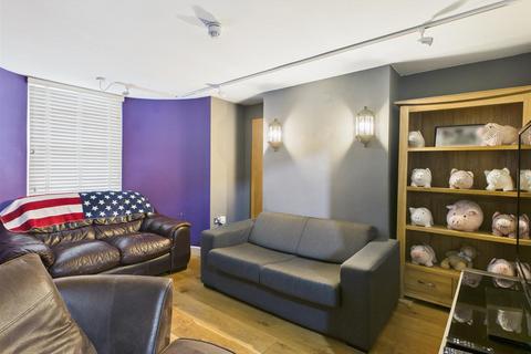 undefined, Broad Street, Brighton
