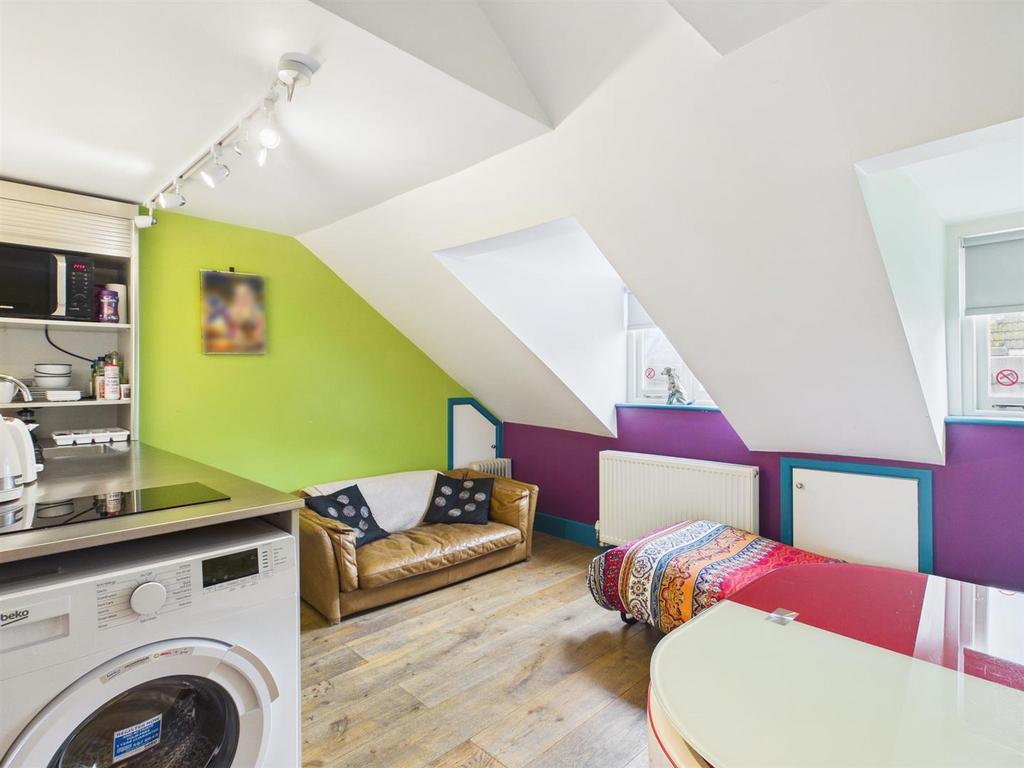 Kitchen Breakfast room,(Flat B)