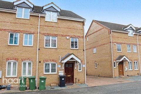 undefined, Phoenix Close, Fletton