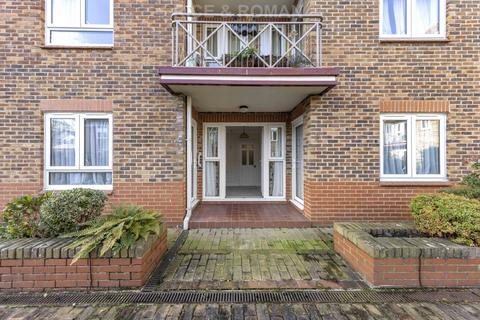 undefined, Sheen Road, Richmond TW9