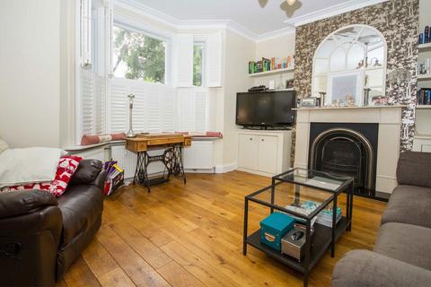 undefined, Royal Road, Teddington TW11
