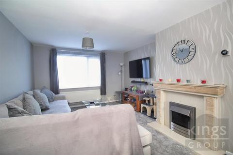 undefined, Manor Way, Cheshunt, Waltham Cross