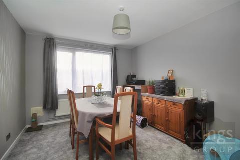 undefined, Manor Way, Cheshunt, Waltham Cross