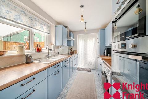 3 bedroom end of terrace house to rent, Brockenhurst Road, Ascot, Berkshire SL5