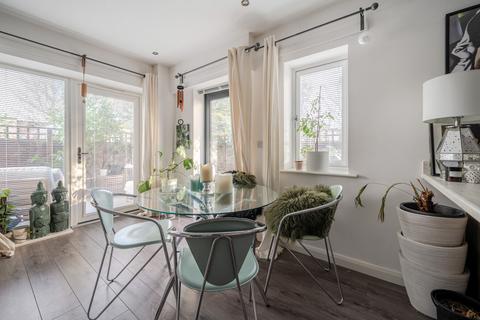 undefined, Manston Court, 2 Thornbury Way, Waltham Forest, E17