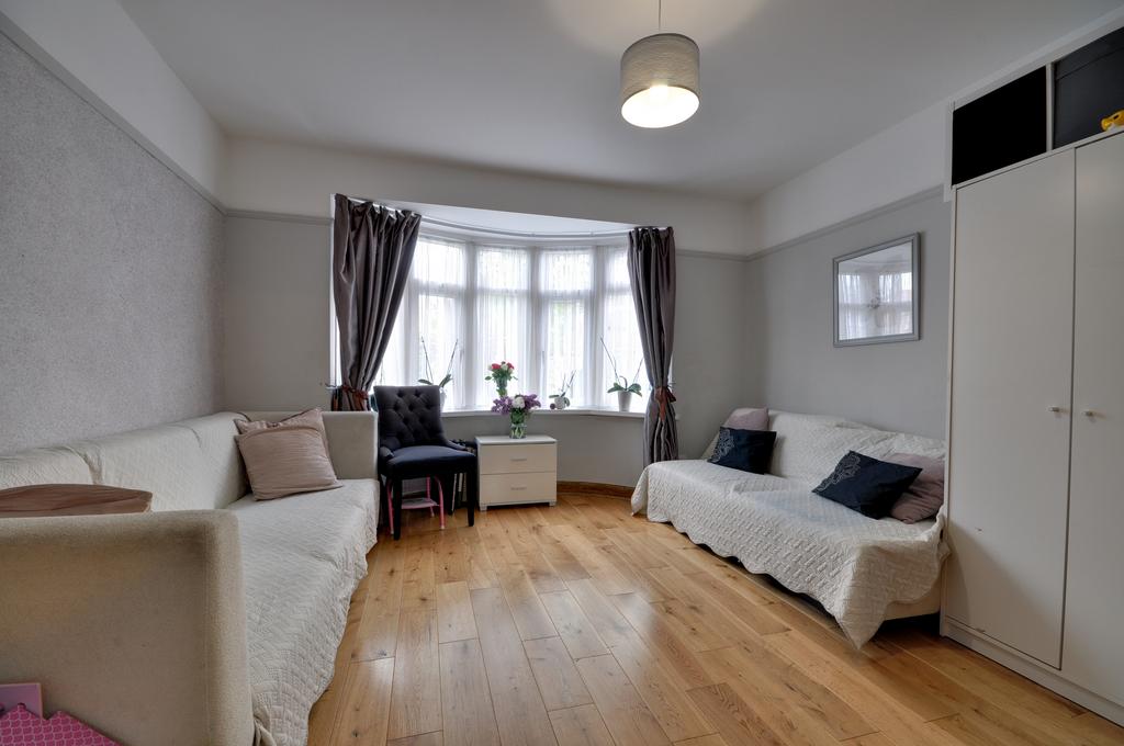 1 - Living Room