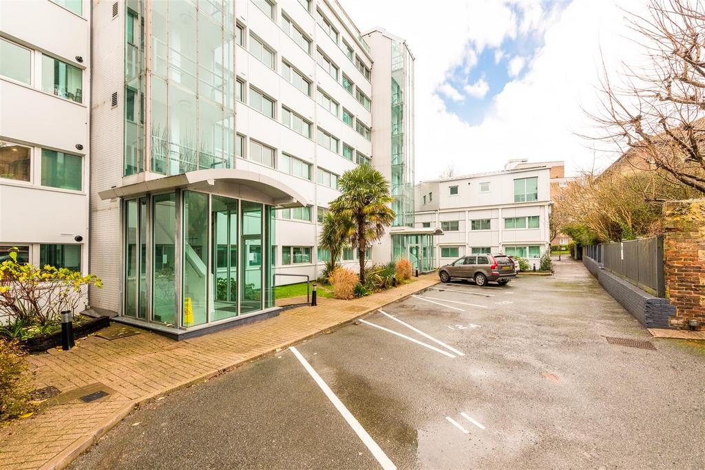 11 The Park Apartments-29.jpg