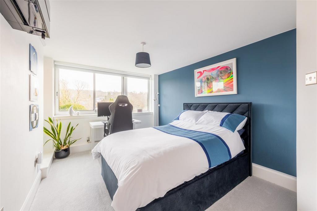 11 The Park Apartments-13.jpg
