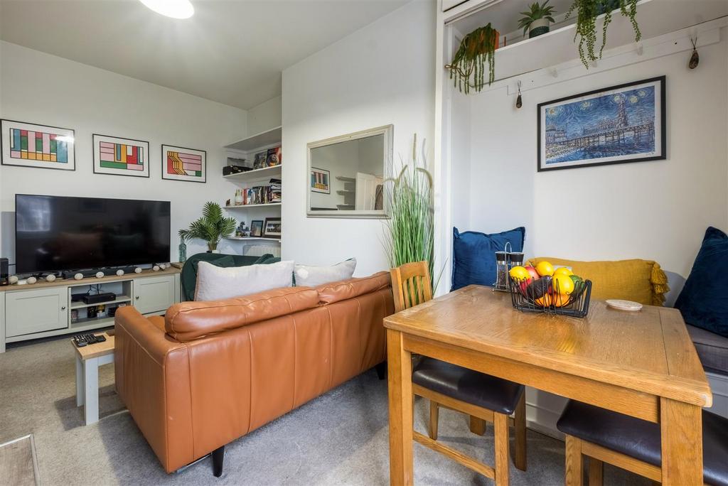 5, 20 Tisbury Road-2.jpg