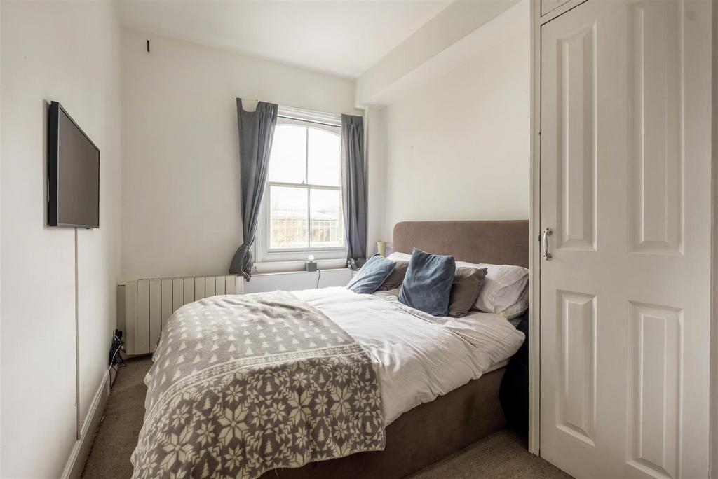 5, 20 Tisbury Road-8.jpg