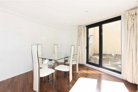 2 bedroom flat to rent, Cromwell Road, London SW7