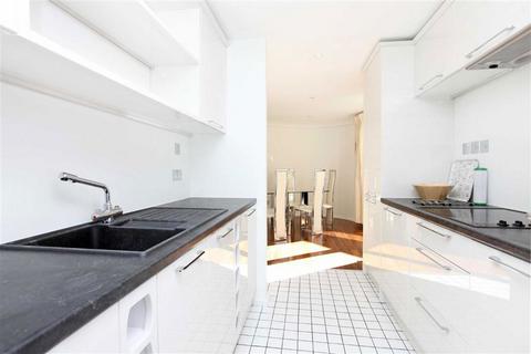 2 bedroom flat to rent, Cromwell Road, London SW7